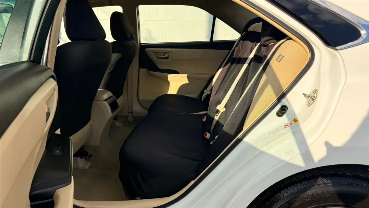 Toyota Camry LE 2017