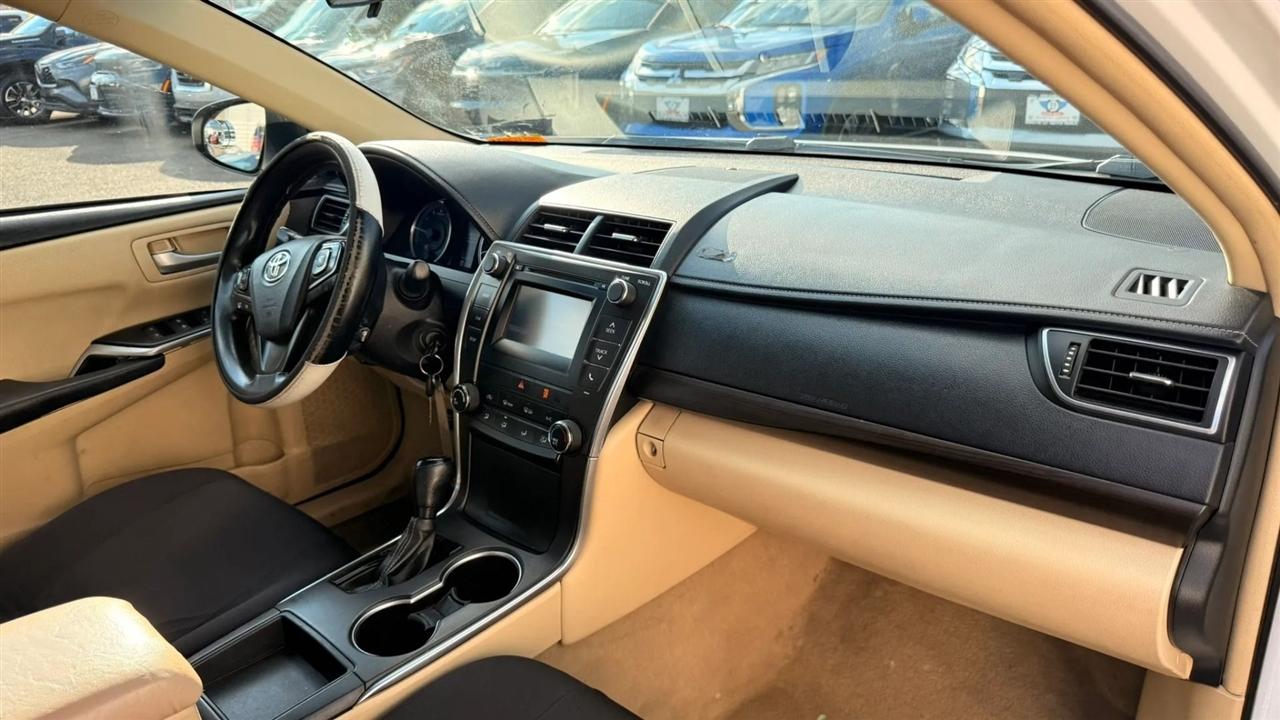 Toyota Camry LE 2017