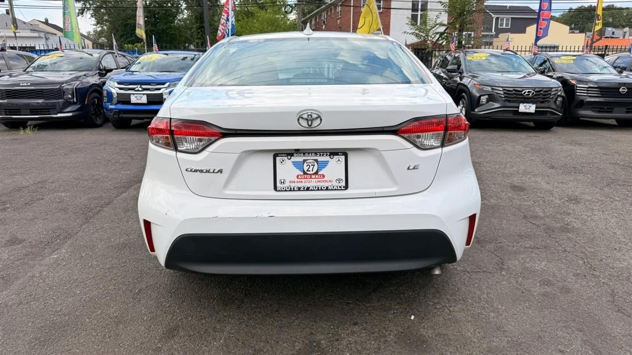 Toyota Corolla LE 2023