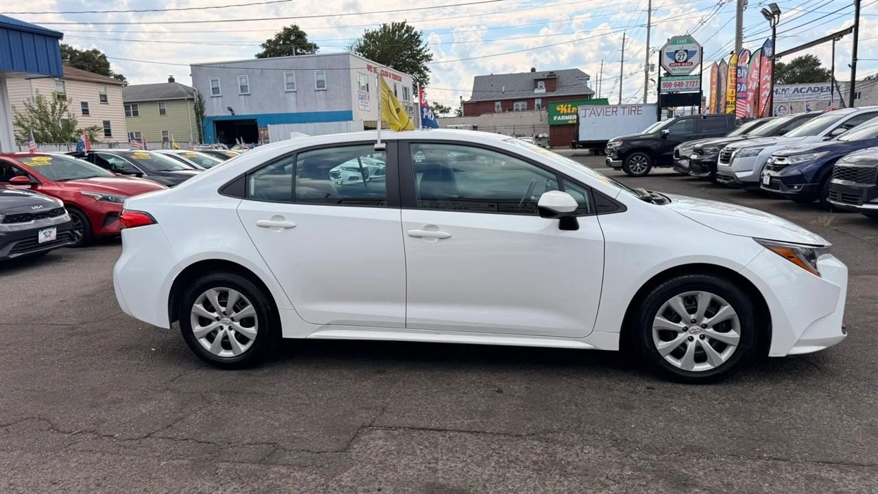 Toyota Corolla LE 2023