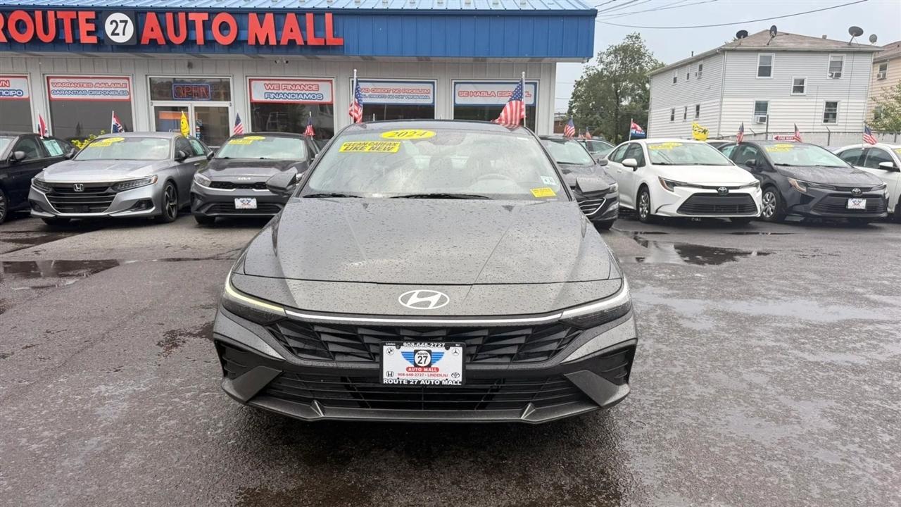 Hyundai Elantra SEL 2024