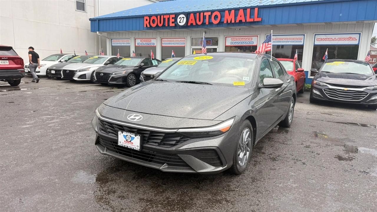 Hyundai Elantra SEL 2024