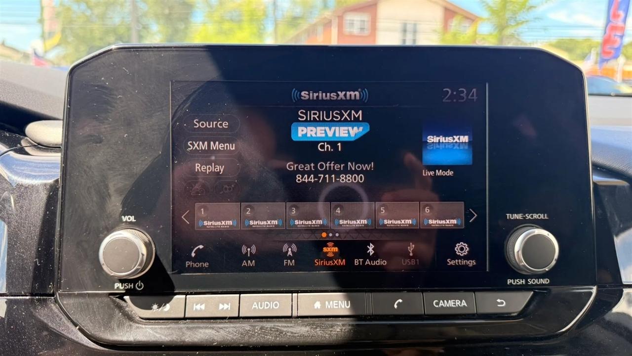 Nissan Pathfinder SV 2024