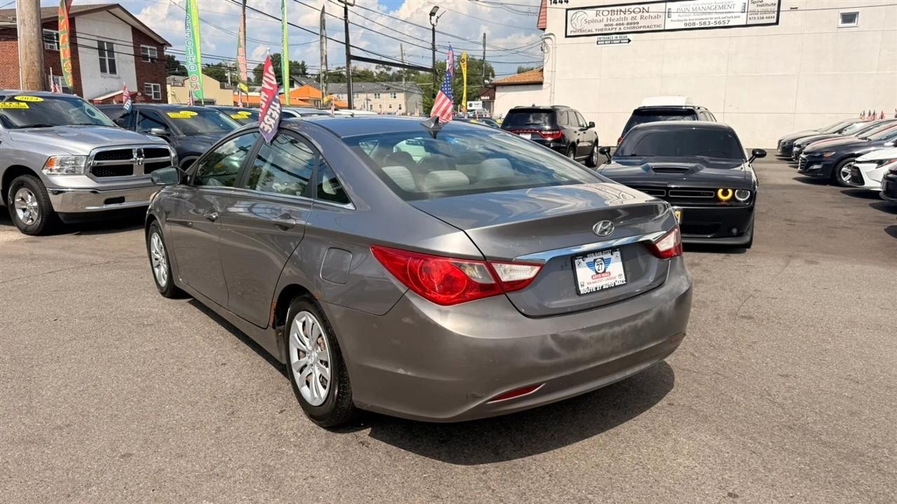 Hyundai Sonata GLS Auto 2011