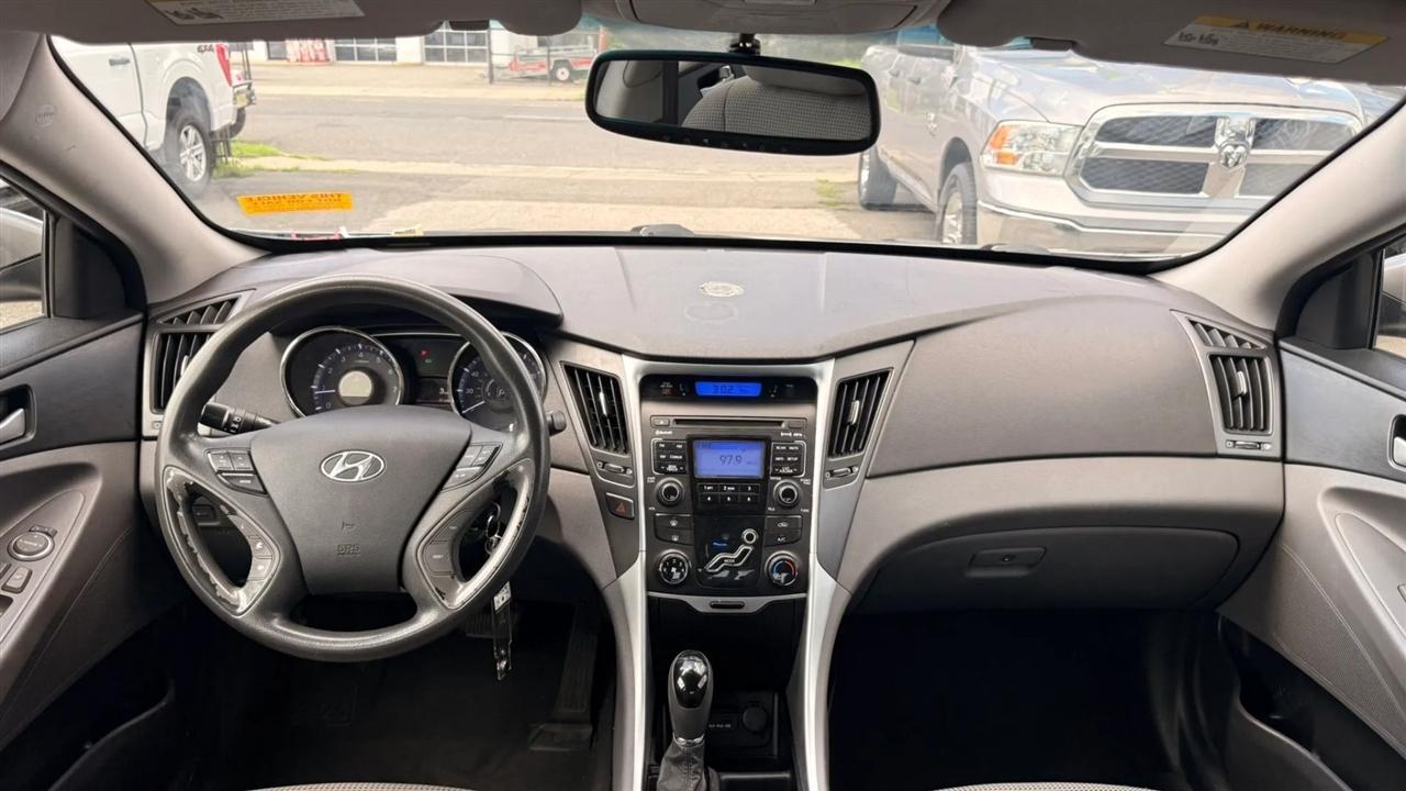 Hyundai Sonata GLS Auto 2011