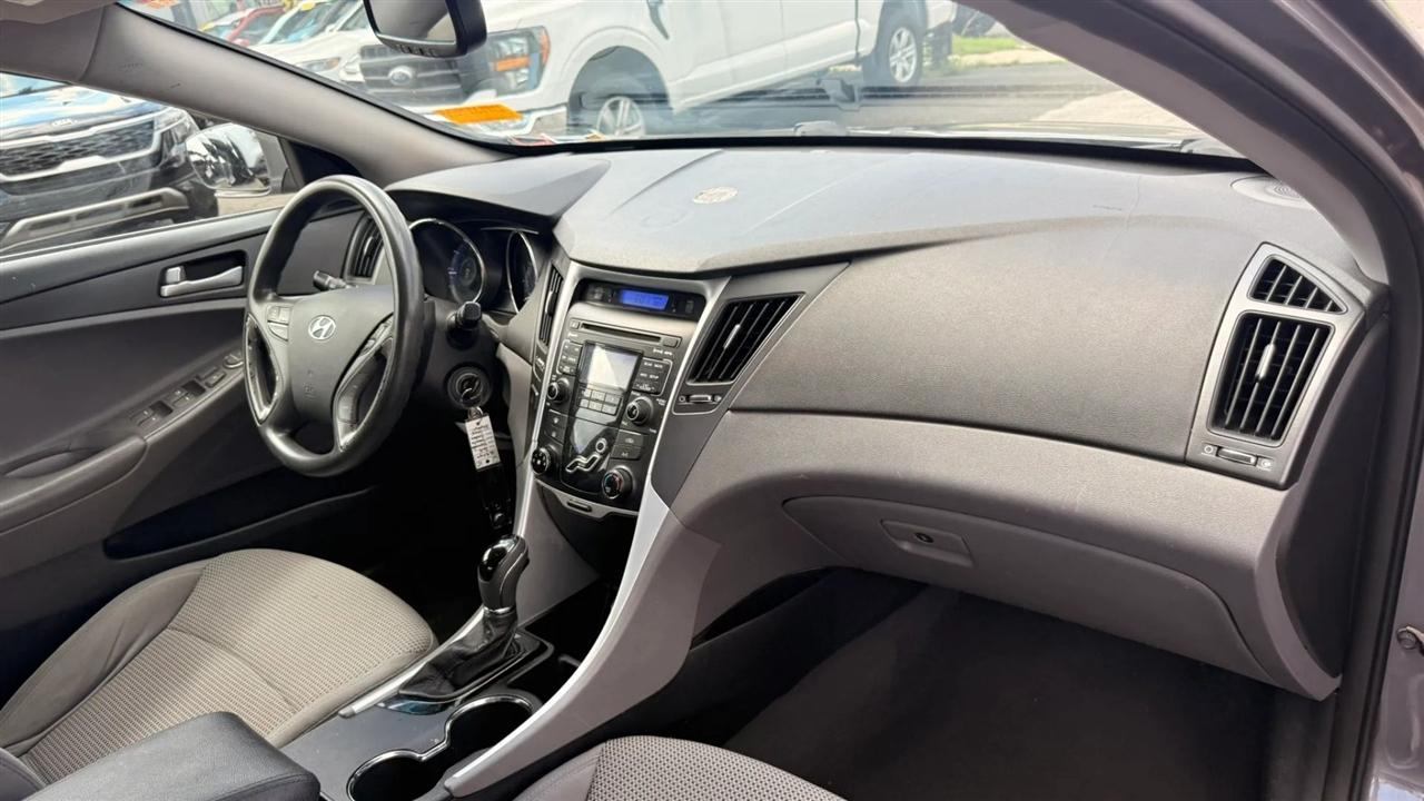 Hyundai Sonata GLS Auto 2011