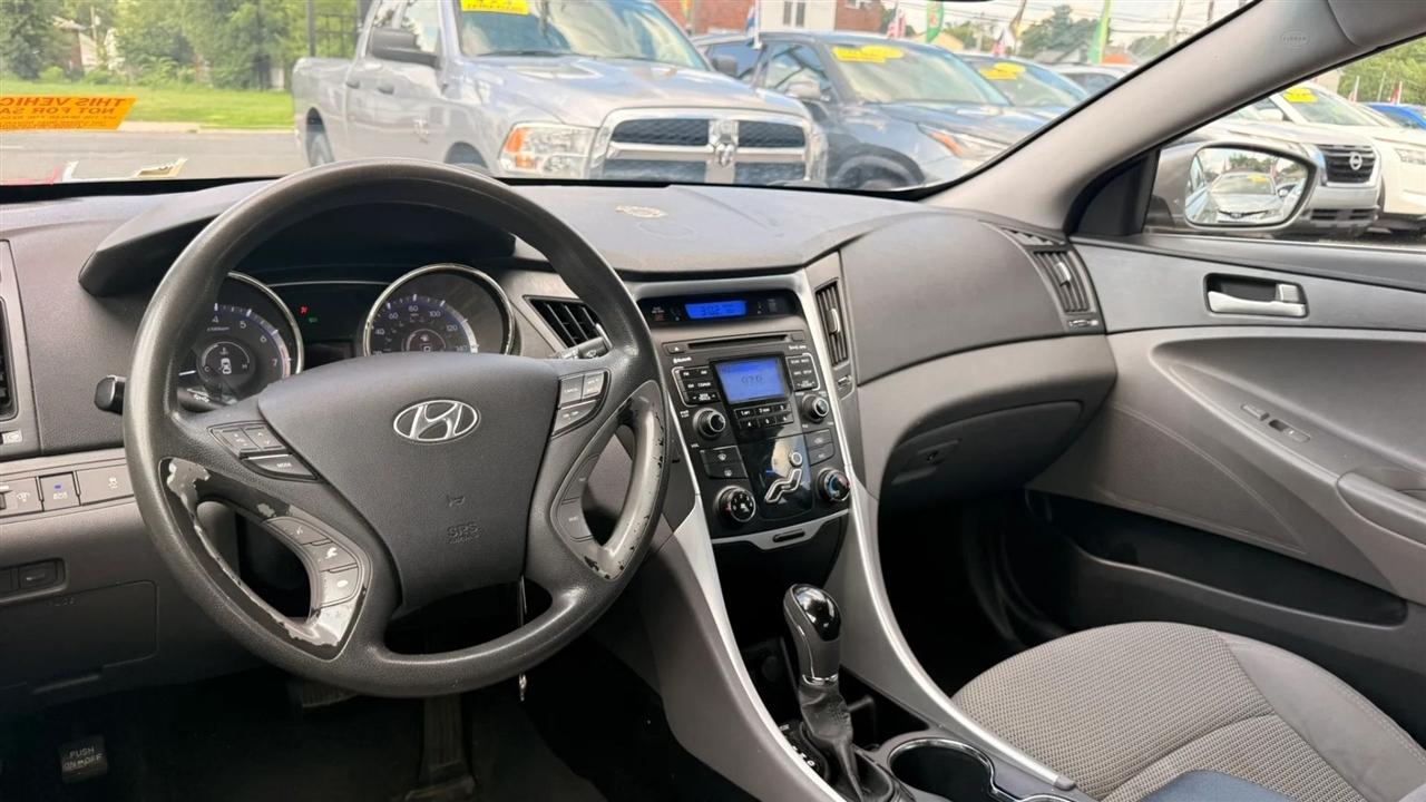 Hyundai Sonata GLS Auto 2011