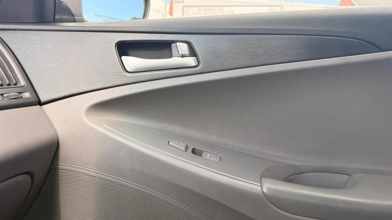 Hyundai Sonata GLS Auto 2011