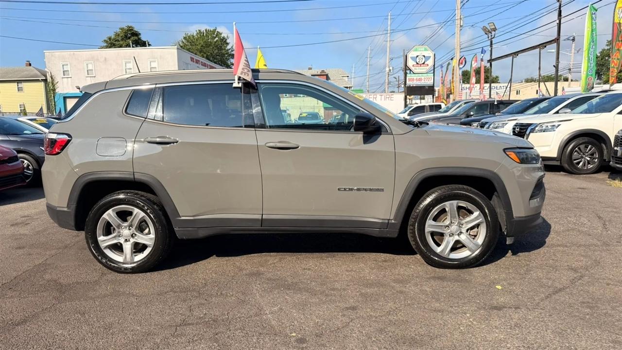 Jeep Compass Latitude 2024