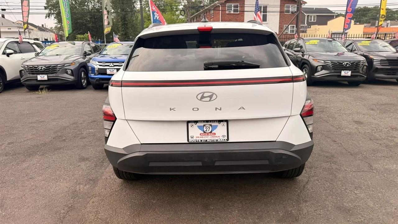 Hyundai Kona SEL 2024