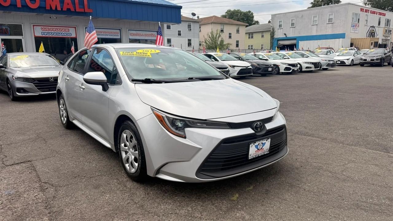 Toyota Corolla LE 2023