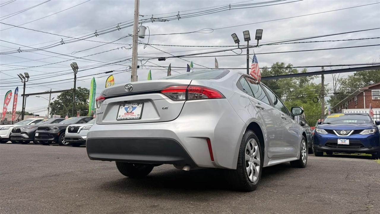 Toyota Corolla LE 2023