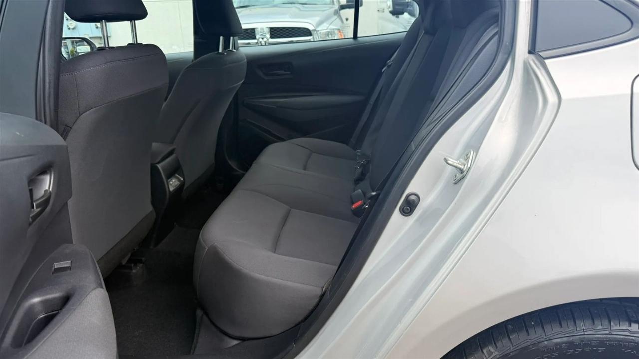 Toyota Corolla LE 2023