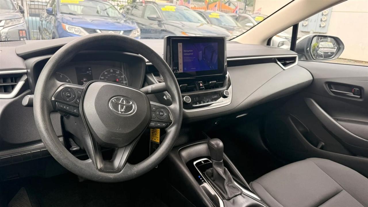 Toyota Corolla LE 2023