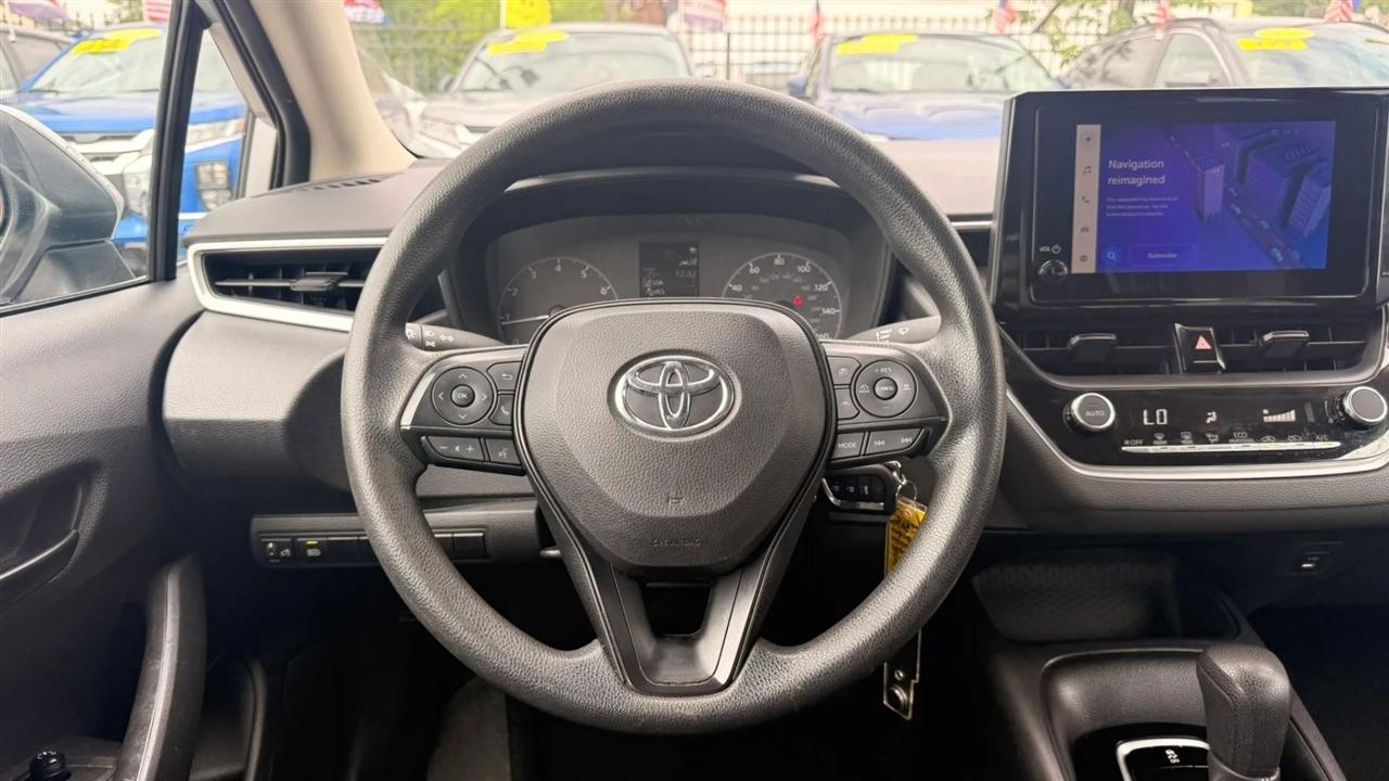 Toyota Corolla LE 2023