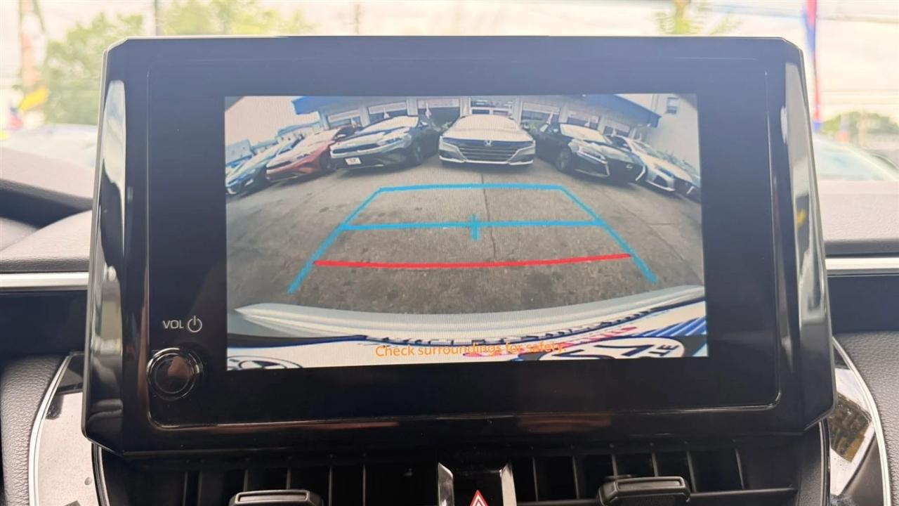 Toyota Corolla LE 2023