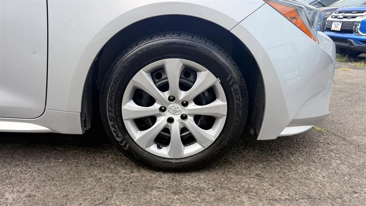 Toyota Corolla LE 2023