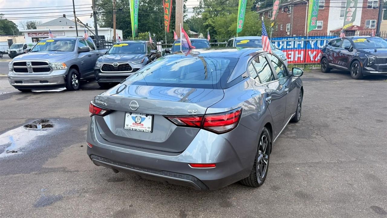Nissan Sentra SV 2024