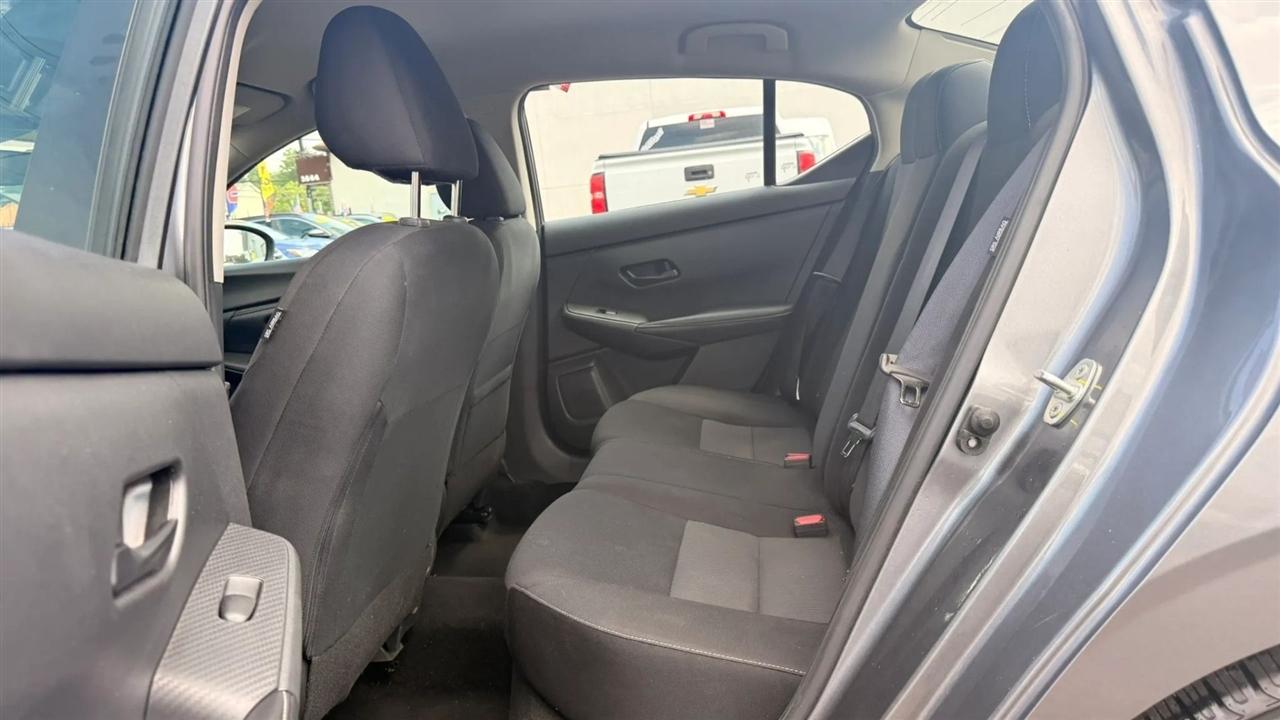 Nissan Sentra SV 2024
