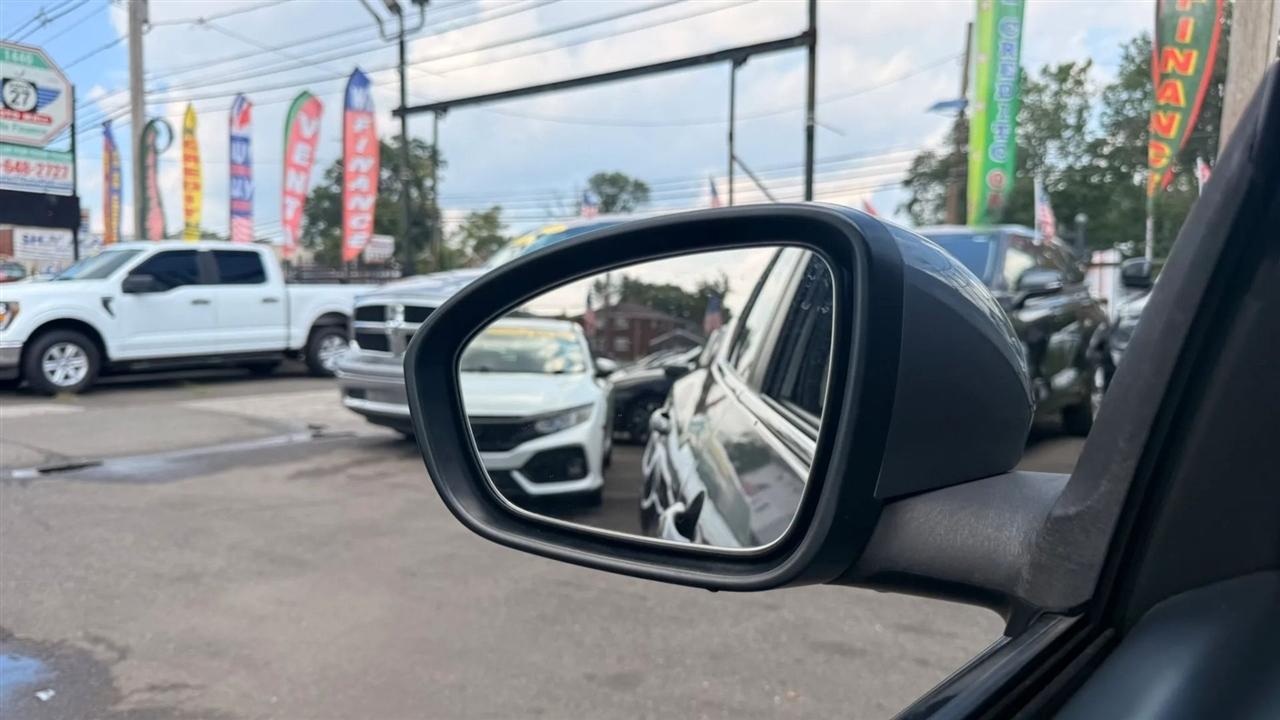 Nissan Sentra SV 2024