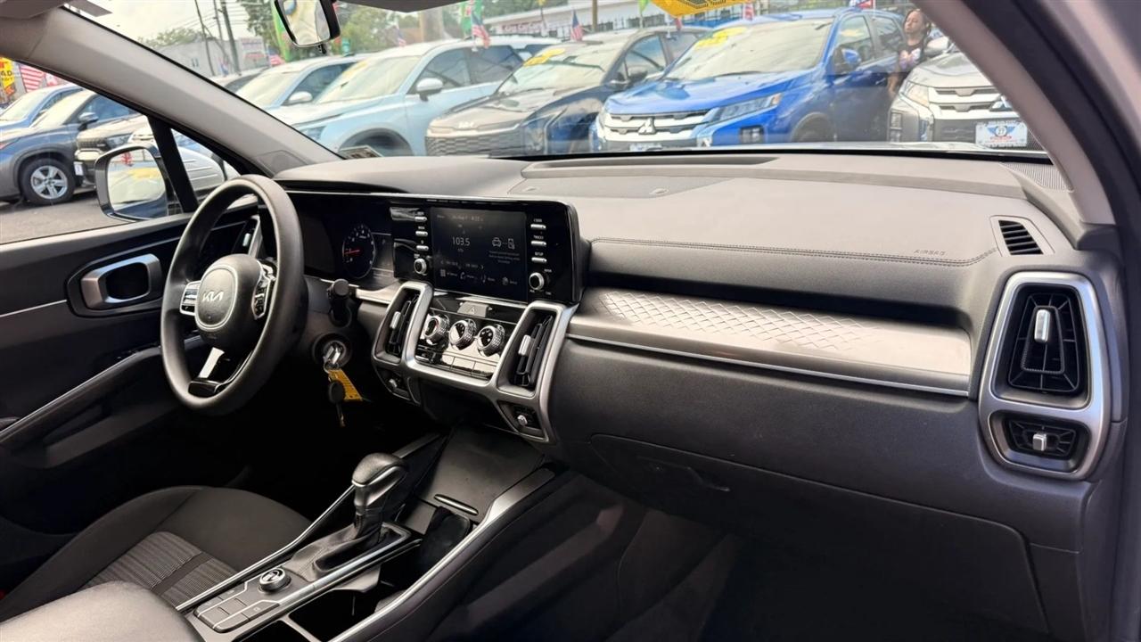 Kia Sorento LX 2WD 2022