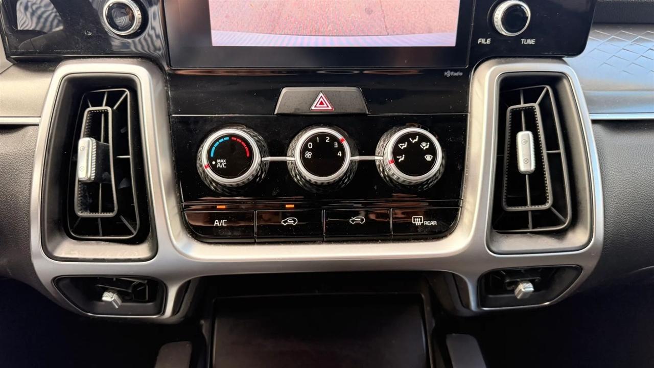 Kia Sorento LX 2WD 2022