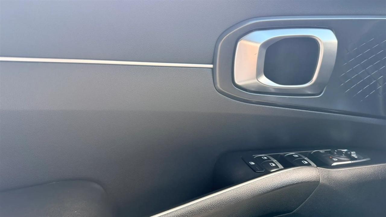 Kia Sorento LX 2WD 2022