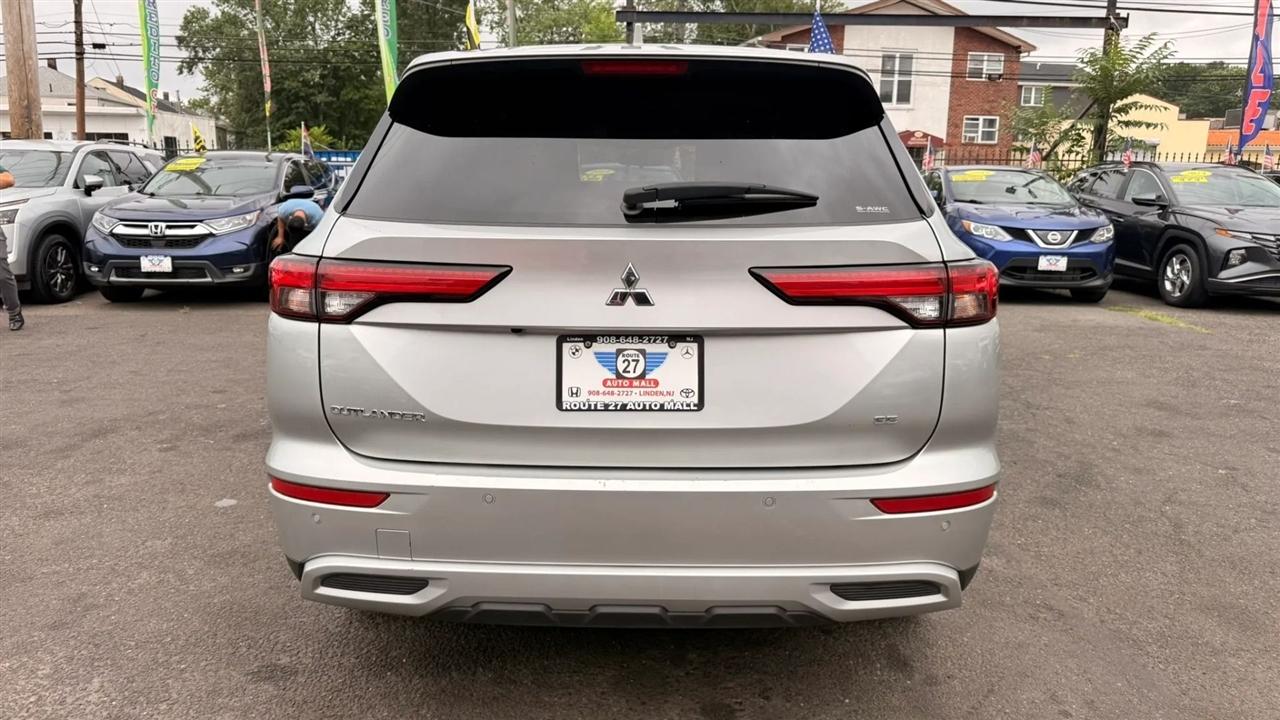 Mitsubishi Outlander SE 4WD 2024