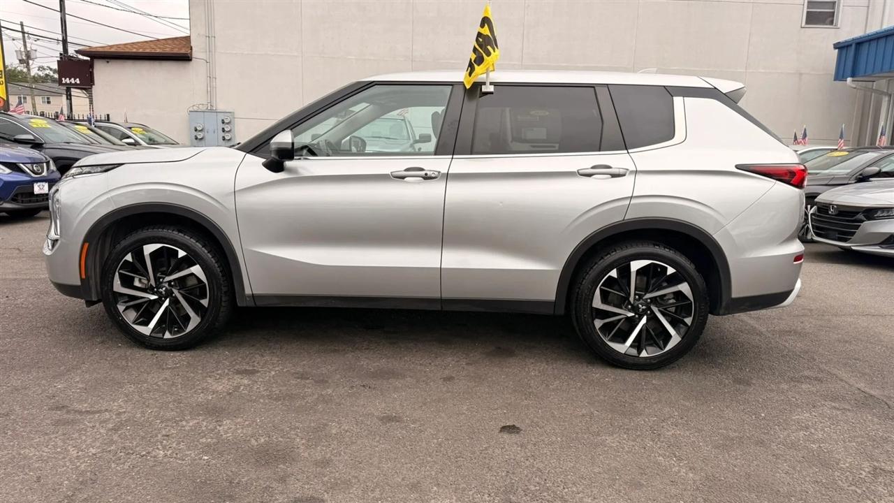 Mitsubishi Outlander SE 4WD 2024