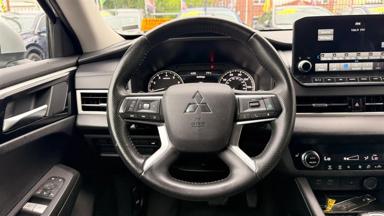 Mitsubishi Outlander SE 4WD 2024