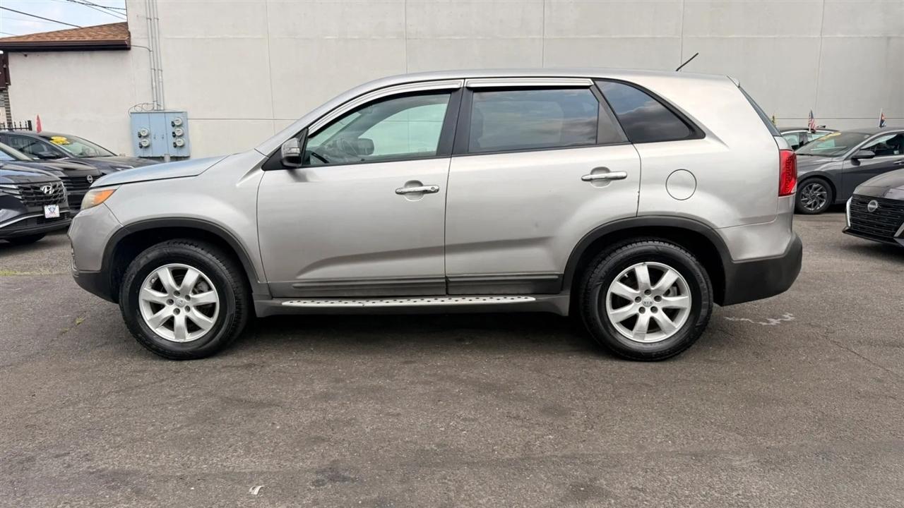 Kia Sorento LX 2WD 2013
