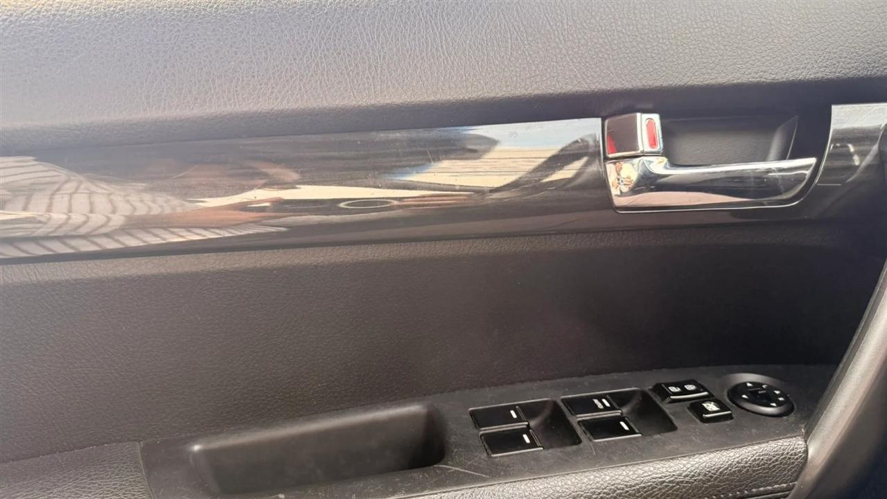 Kia Sorento LX 2WD 2013