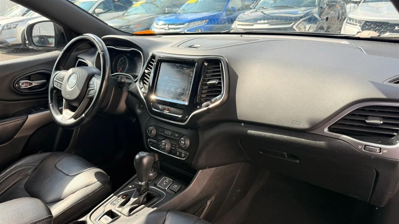 Jeep Cherokee Limited 4WD 2020