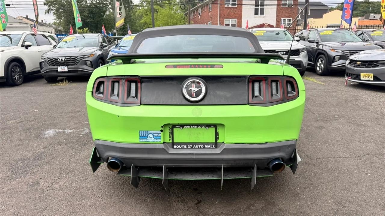 Ford Mustang V6 Convertible 2014
