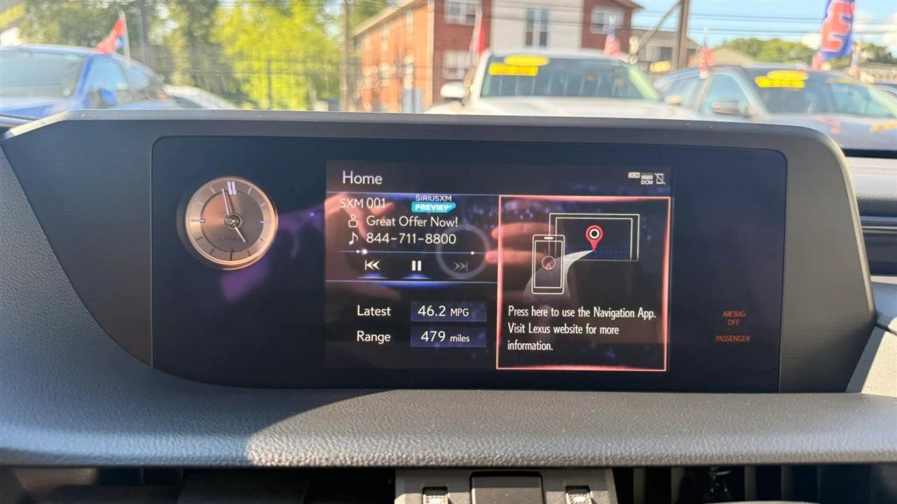 Lexus ES 300h Base 2021