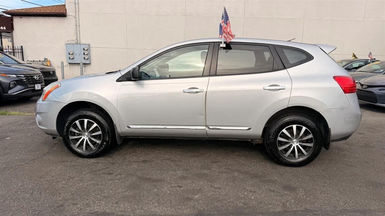 Nissan Rogue S AWD 2013
