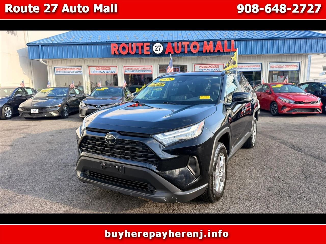 Toyota RAV4 XLE 2024
