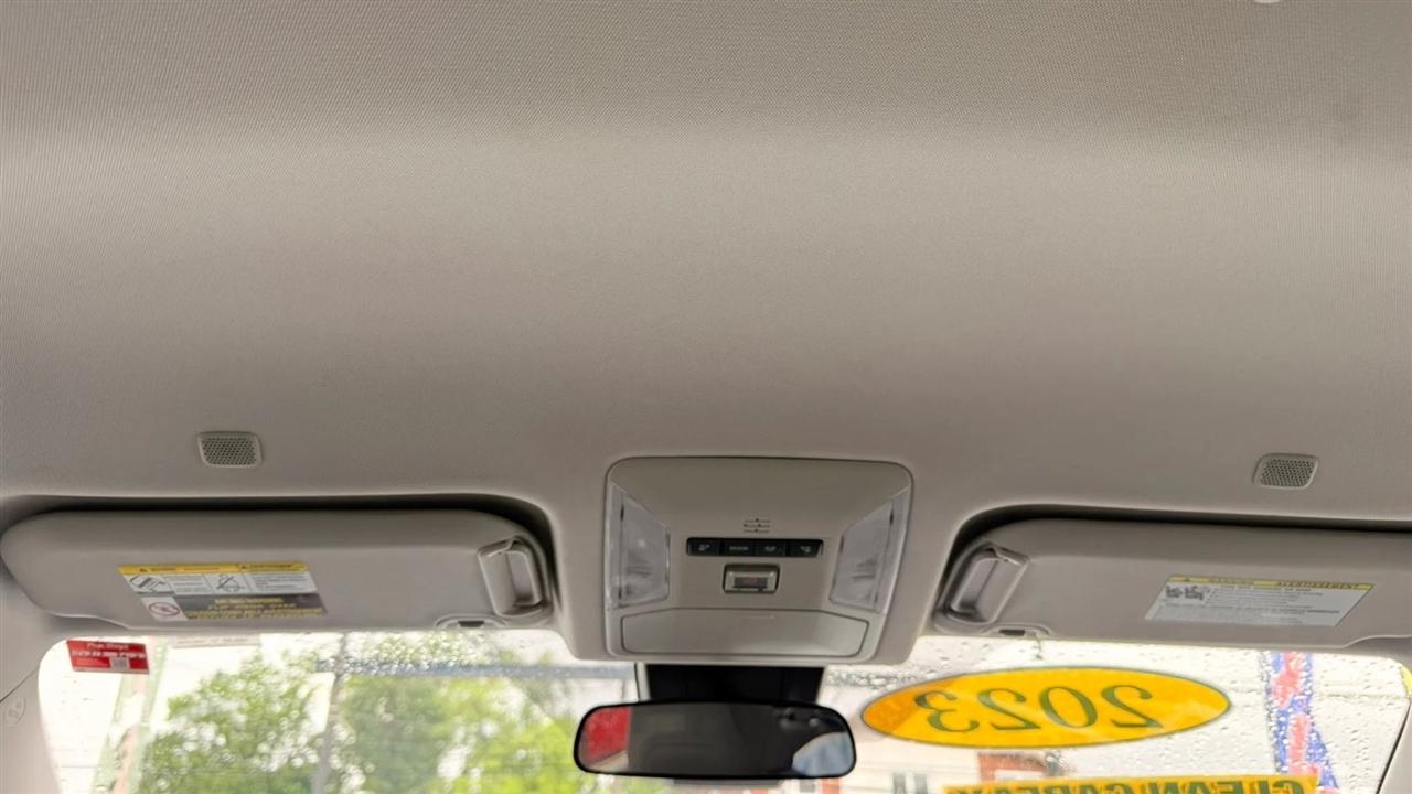 Toyota RAV4 XLE 2023