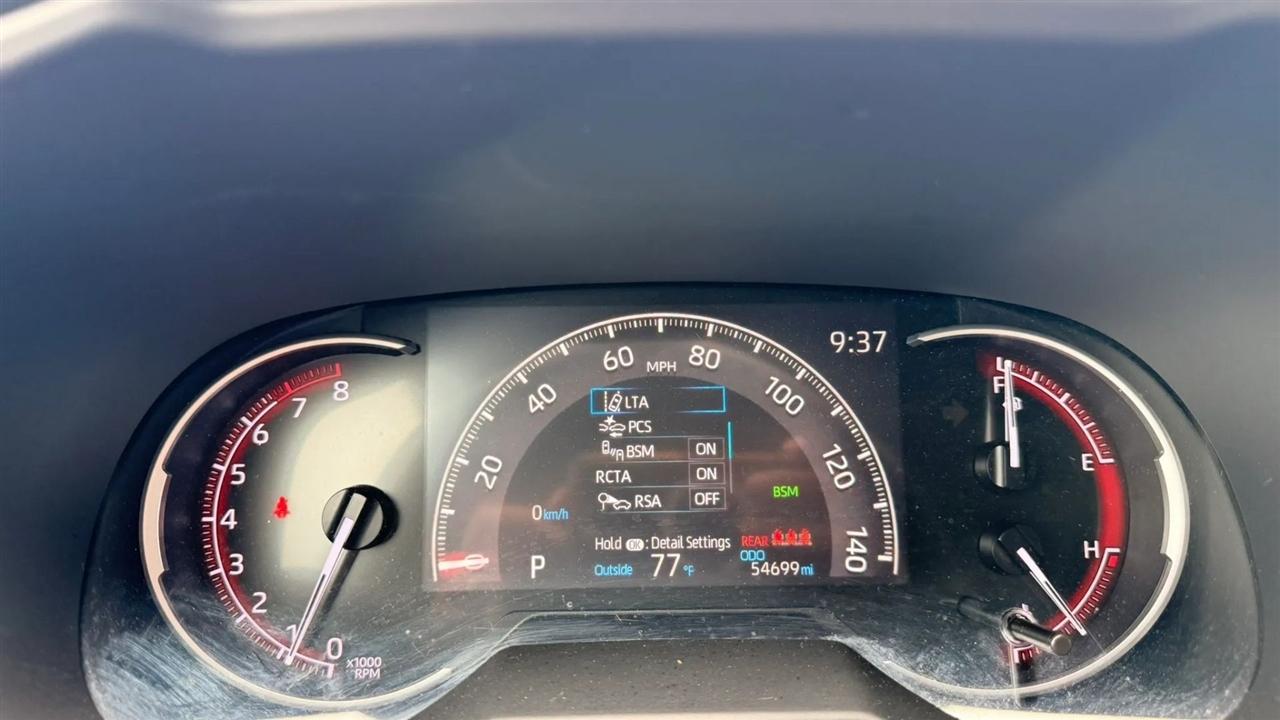 Toyota RAV4 XLE 2023