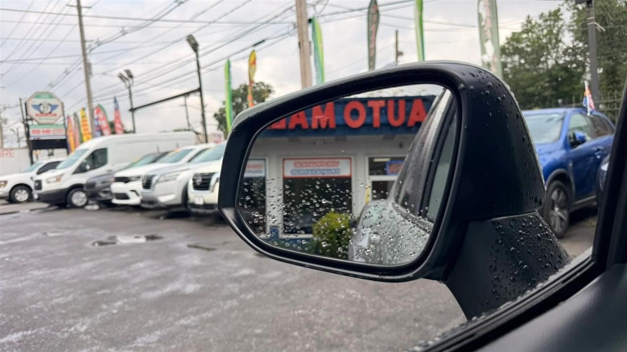 Toyota RAV4 XLE 2023