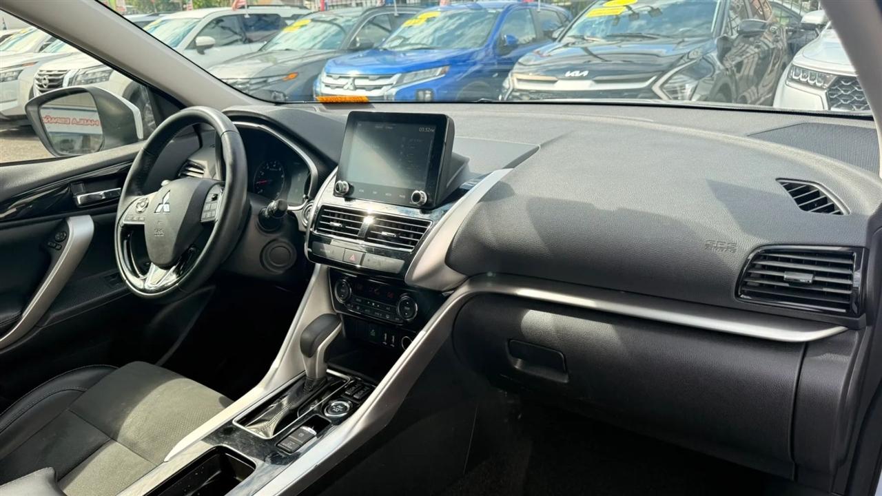Mitsubishi Eclipse Cross SE AWD 2024