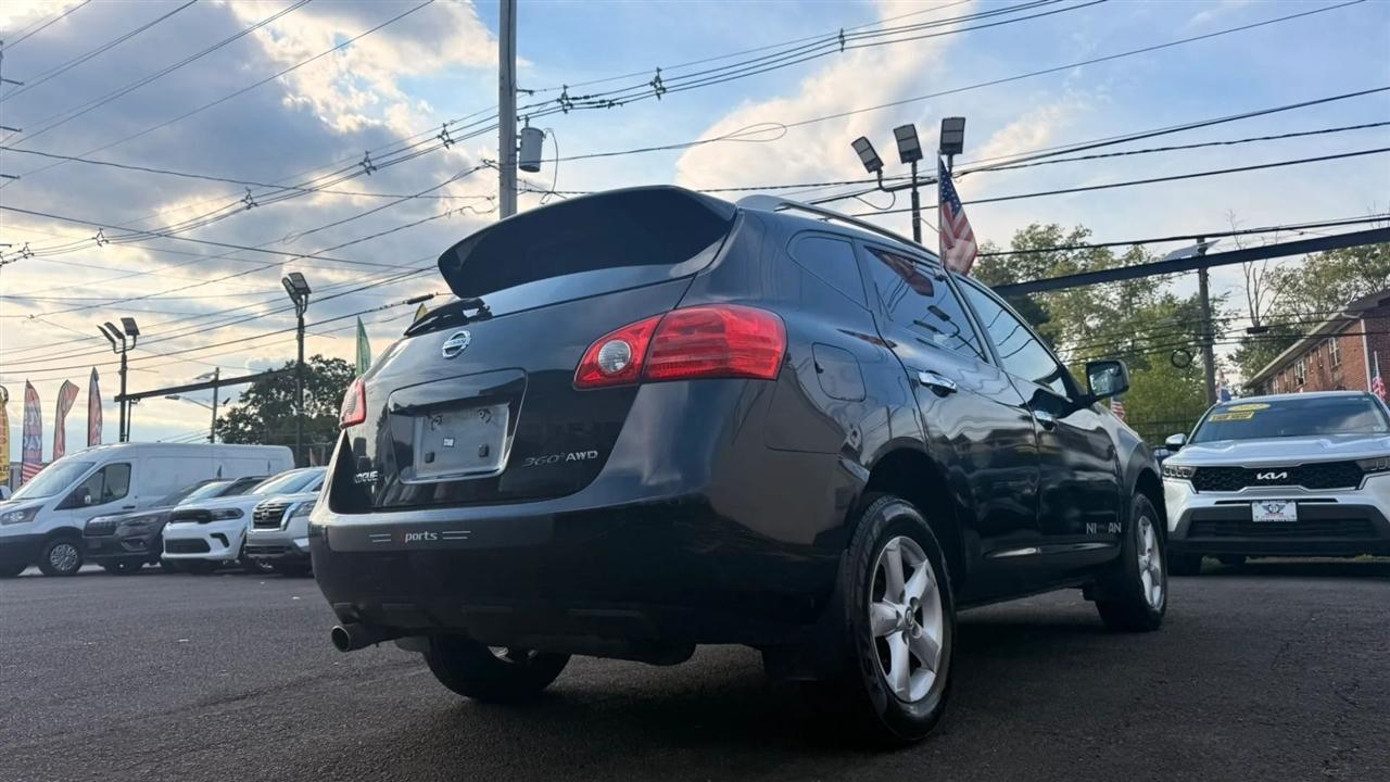 Nissan Rogue S AWD 2010