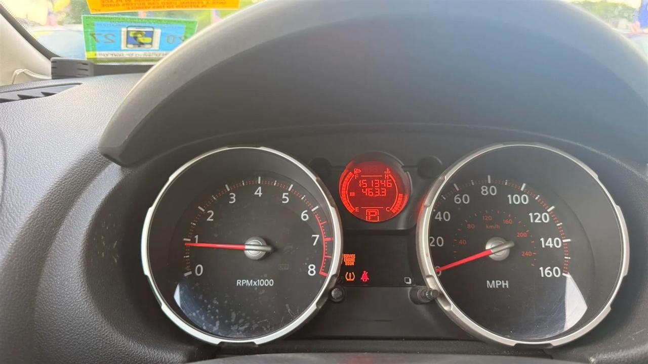 Nissan Rogue S AWD 2010