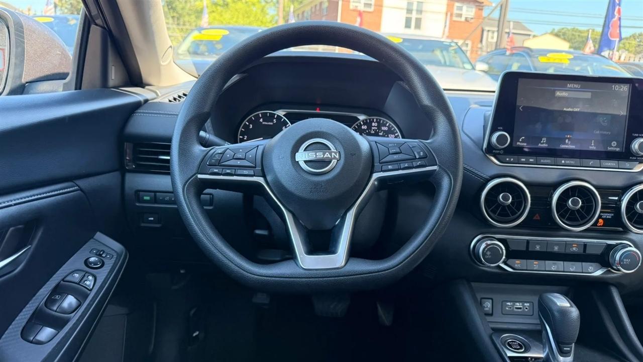Nissan Sentra SV 2024