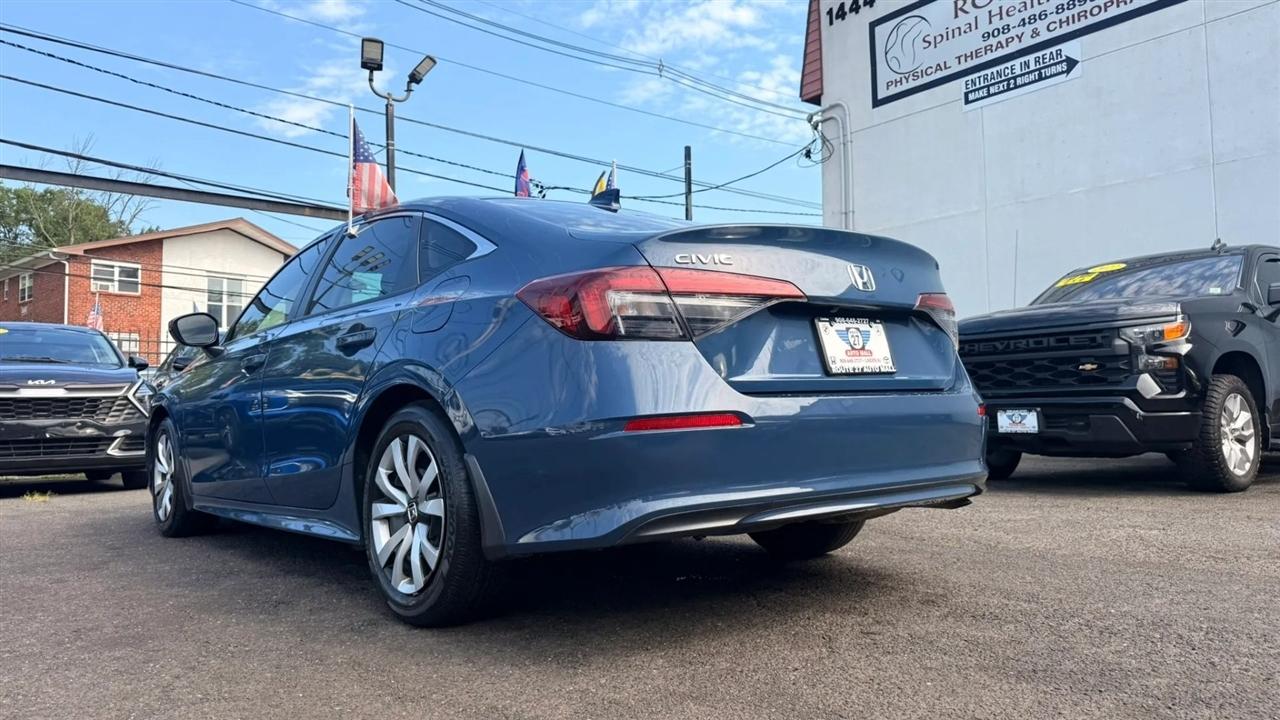 Honda Civic LX Sedan CVT 2025