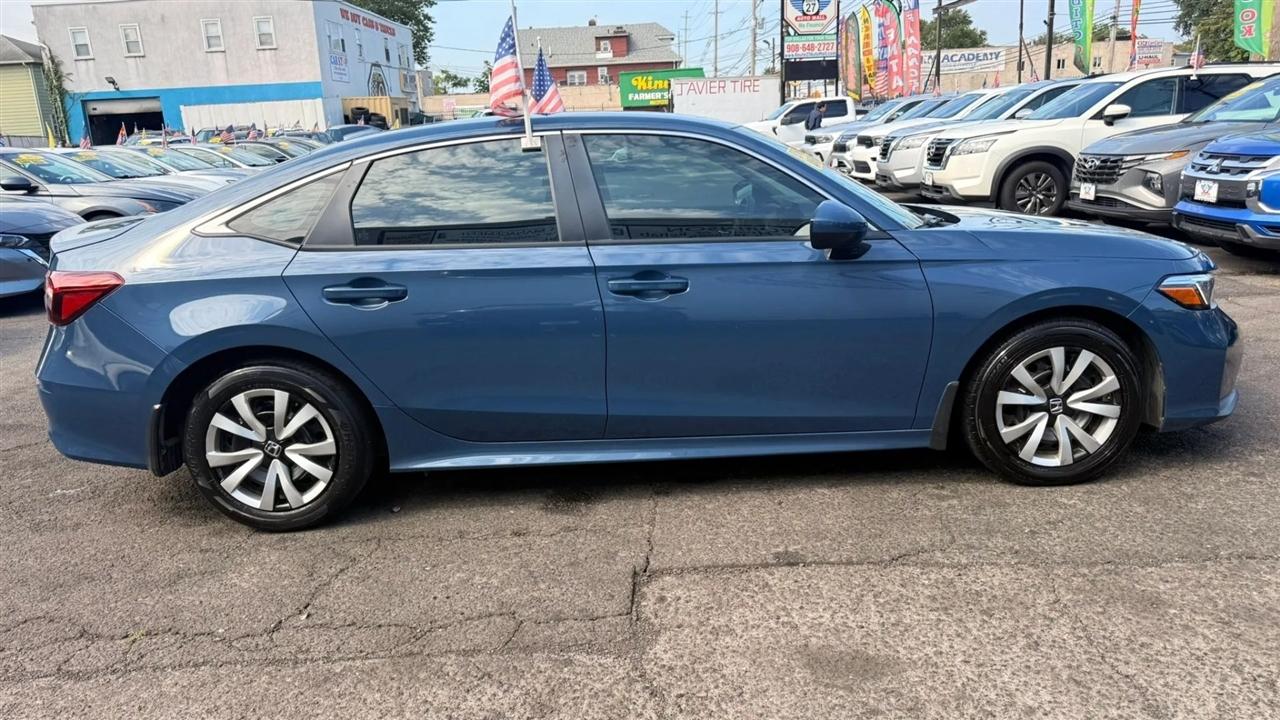 Honda Civic LX Sedan CVT 2025