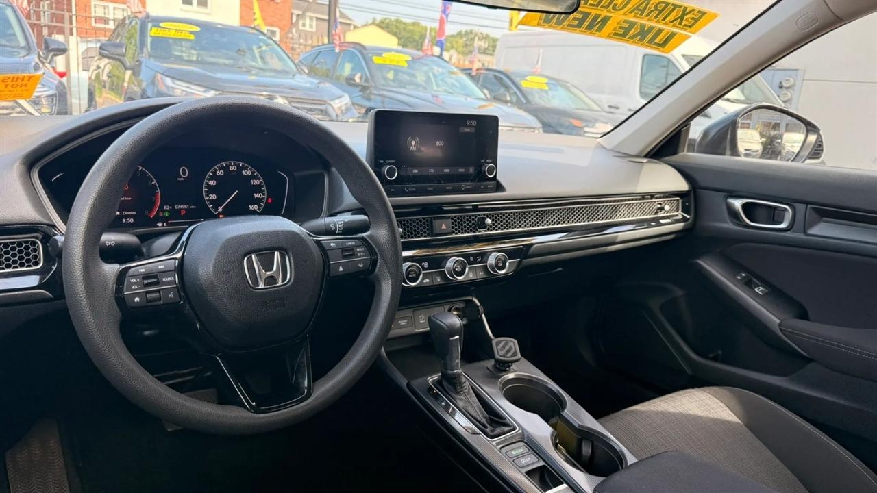 Honda Civic LX Sedan CVT 2025