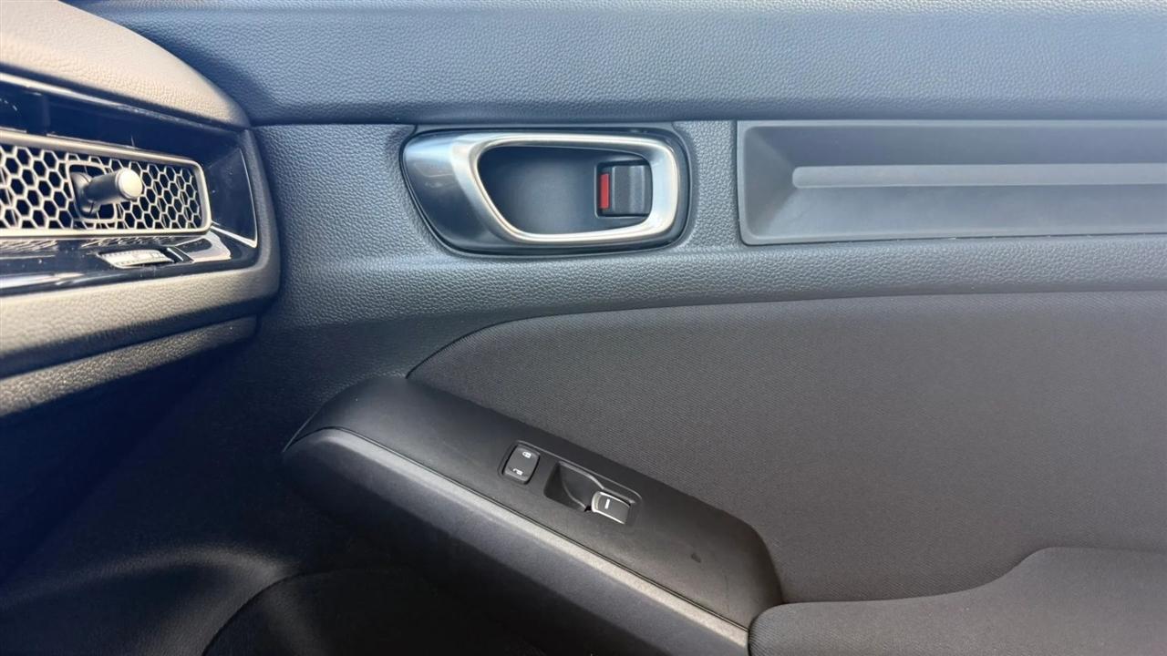 Honda Civic LX Sedan CVT 2025