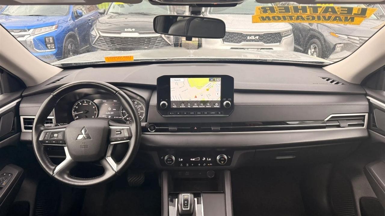 Mitsubishi Outlander SE 2WD 2024