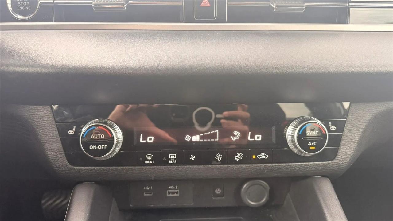 Mitsubishi Outlander SE 2WD 2024